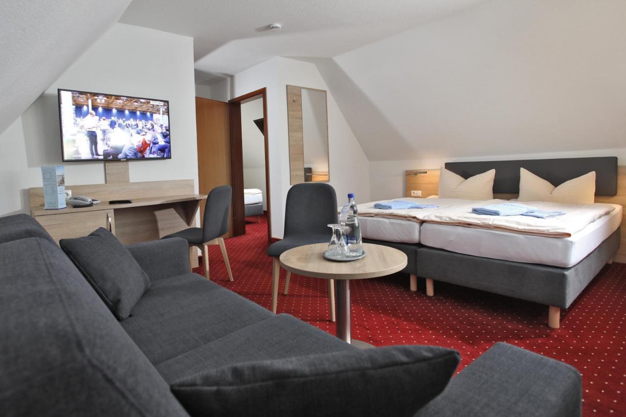Hotel & Restaurant Am Wasser Breege Eksteriør billede