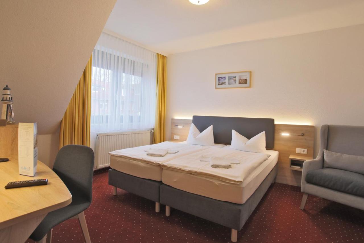 Hotel & Restaurant Am Wasser Breege Eksteriør billede