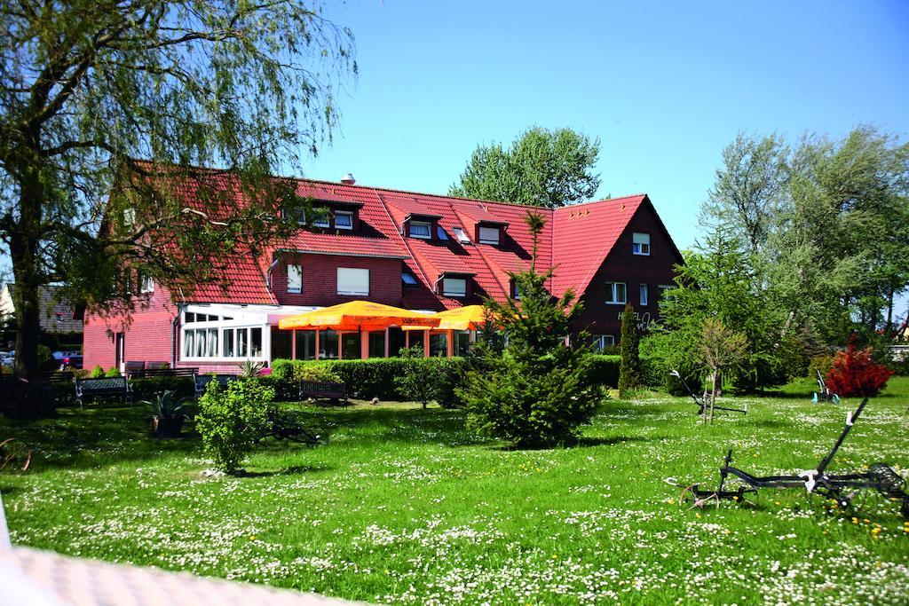 Hotel & Restaurant Am Wasser Breege Eksteriør billede